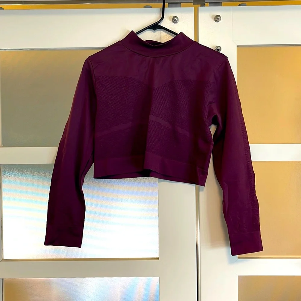 Zella Cropped Workout Top - Picture 1 of 5